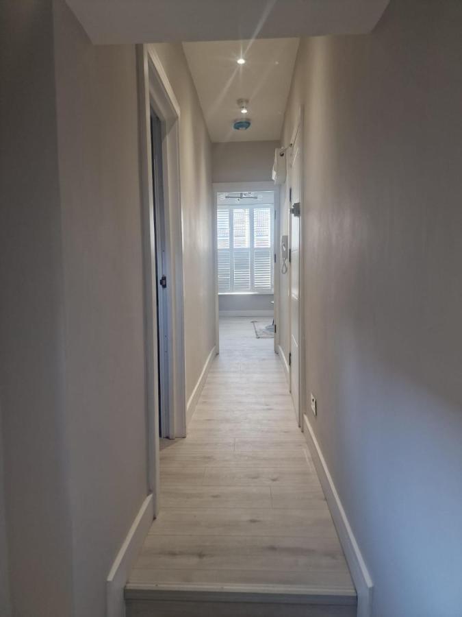 Collier'S Wood En-Suite Apartments ロンドン エクステリア 写真